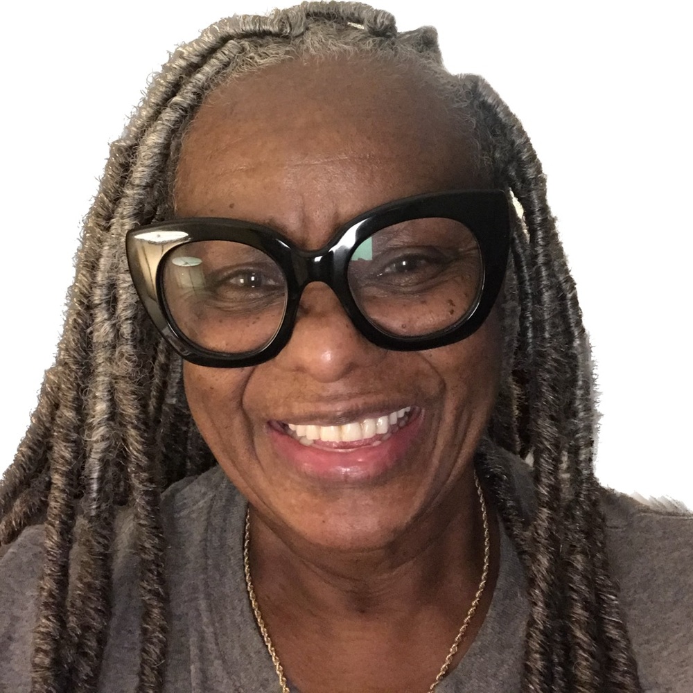 Meet your Posher, Debra